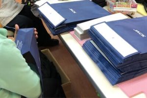 就労継続支援B型紙袋の作業